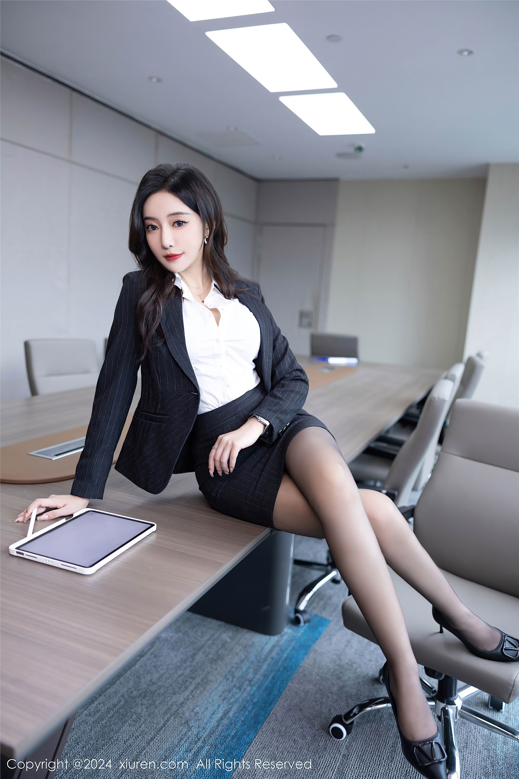 Xiuren秀人网 2024.06.05 NO.8656 王馨瑶yanni